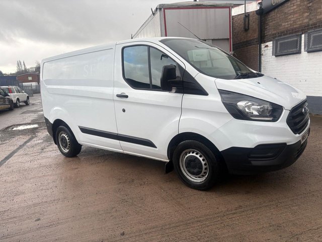 View our FORD TRANSIT CUSTOM
