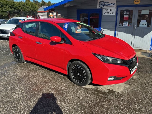 2022 NISSAN LEAF - Photo 2