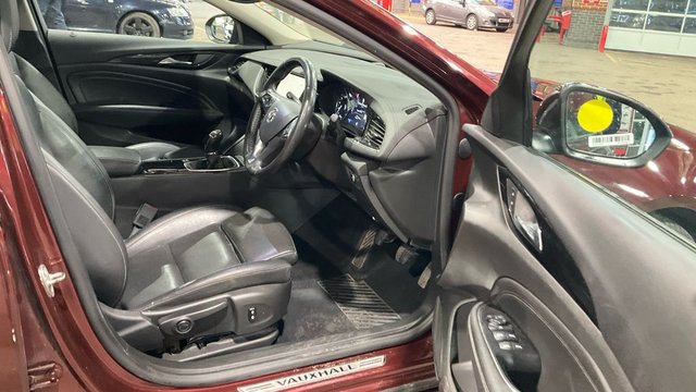 2018 VAUXHALL INSIGNIA - Photo 2
