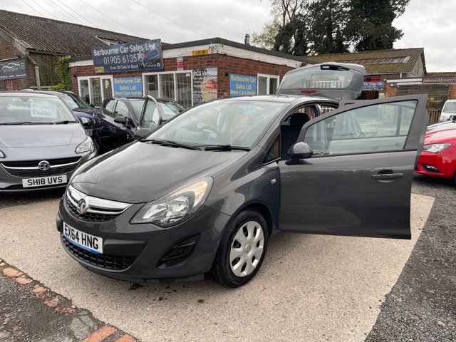 2014 64 VAUXHALL CORSA 1.4 16V Design Hatchback 5dr Petrol Manual Euro 5 (A/C) (100 ps) MOT April 2027, &pound;170 road tax, 5 Service stamps
