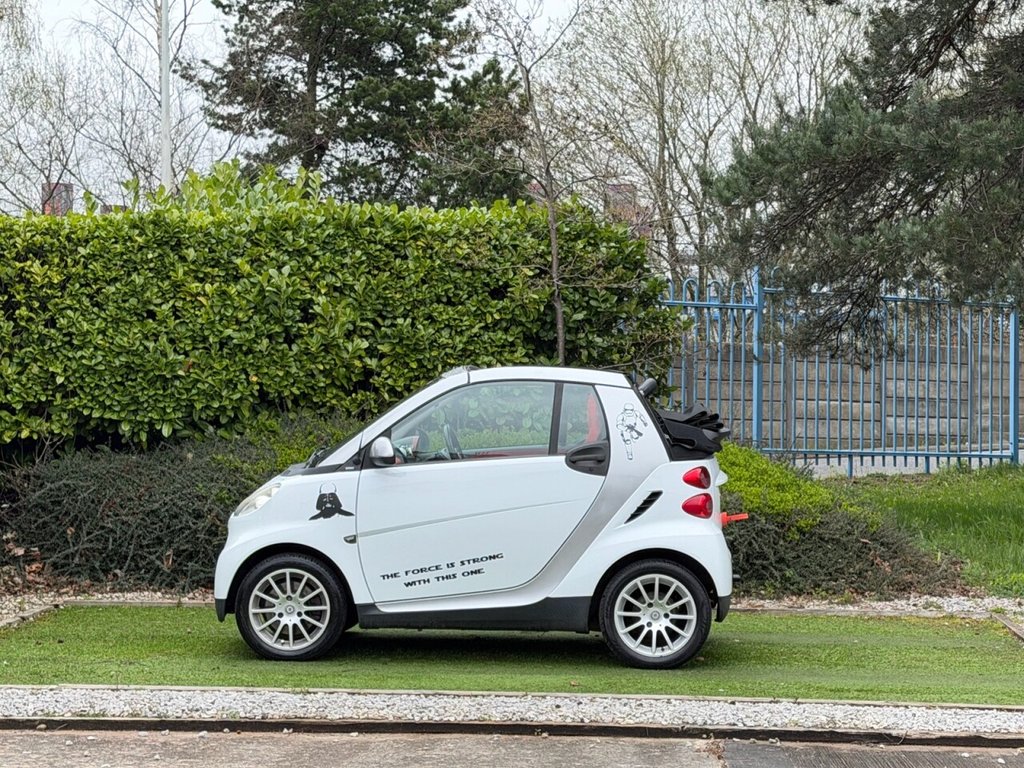 USED 2008 R SMART FORTWO 1.0 Passion Cabriolet 2dr Petrol Auto Euro 4 (71 bhp) STAR WARS AND KEY, 2 KEYS, 12M MOT