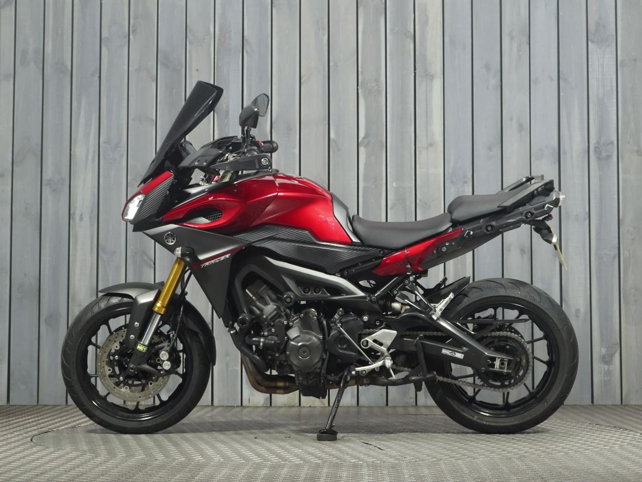 YAMAHA TRACER 900