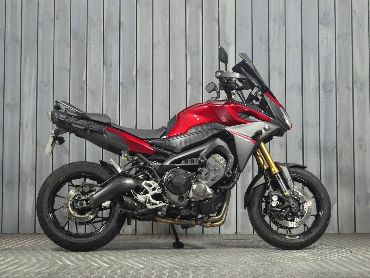 YAMAHA TRACER 900