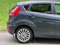USED 2010 60 FORD FIESTA 1.4 Titanium Hatchback 5dr Petrol Manual (133 g/km, 94 bhp) 