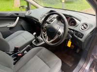USED 2010 60 FORD FIESTA 1.4 Titanium Hatchback 5dr Petrol Manual (133 g/km, 94 bhp) 