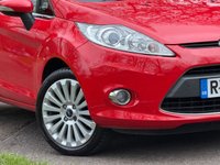 USED 2009 59 FORD FIESTA 1.6 Titanium Hatchback 5dr Petrol Manual (139 g/km, 118 bhp) 