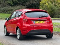 USED 2009 59 FORD FIESTA 1.6 Titanium Hatchback 5dr Petrol Manual (139 g/km, 118 bhp) 