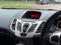 USED 2009 59 FORD FIESTA 1.6 Titanium Hatchback 5dr Petrol Manual (139 g/km, 118 bhp) 