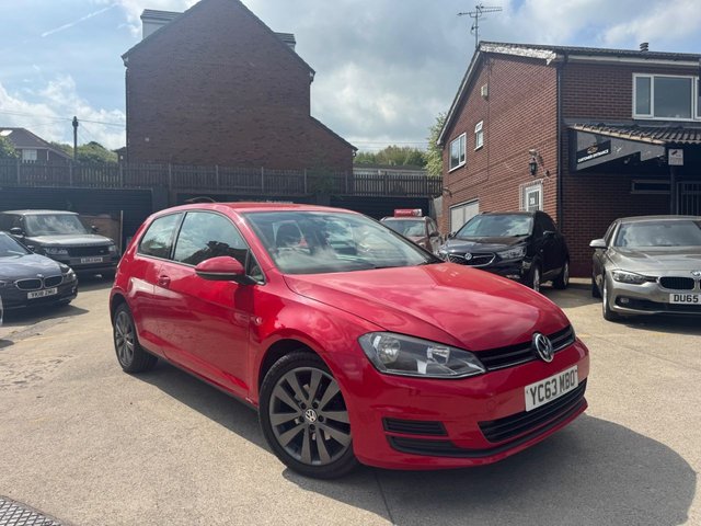 View our VOLKSWAGEN GOLF