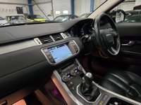 USED 2015 64 LAND ROVER RANGE ROVER EVOQUE 2.2 SD4 Pure Tech 4WD Euro 5 (s/s) 5dr Pan Roof + Leather Upholstery