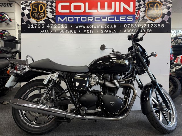 2012 12 TRIUMPH BONNEVILLE 865 865 Roadster/Retro Petrol Manual (66 ps) 