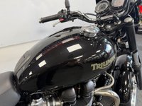 USED 2012 12 TRIUMPH BONNEVILLE 865 865 Roadster/Retro Petrol Manual (66 ps) 