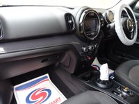 USED 2019 69 MINI COUNTRYMAN 1.5 Cooper Classic Steptronic Euro 6 (s/s) 5dr **READY TO DRIVE AWAY TODAY**