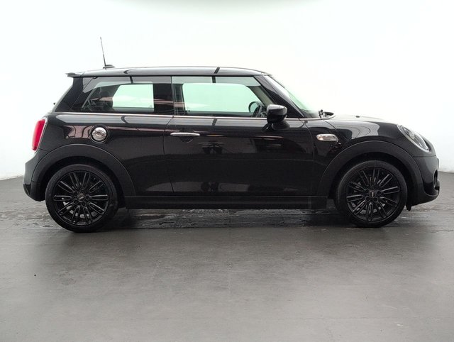USED 2020 20 MINI HATCH 2.0 Cooper S Classic 3dr CLICK+COLLECT / HOME DELIVERY