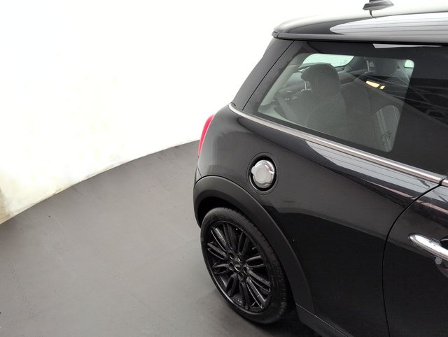 USED 2020 20 MINI HATCH 2.0 Cooper S Classic 3dr CLICK+COLLECT / HOME DELIVERY