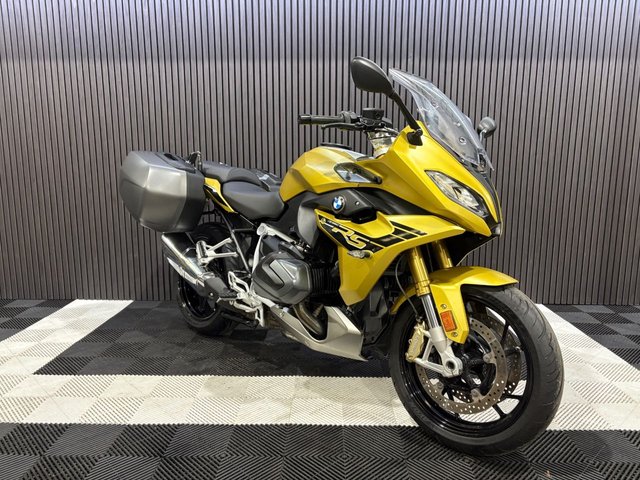 View our BMW R 1250 RS