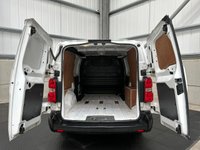 USED 2020 70 VAUXHALL VIVARO 1.5 TURBO D 100PS L2 LWB DYNAMIC - NO VAT 