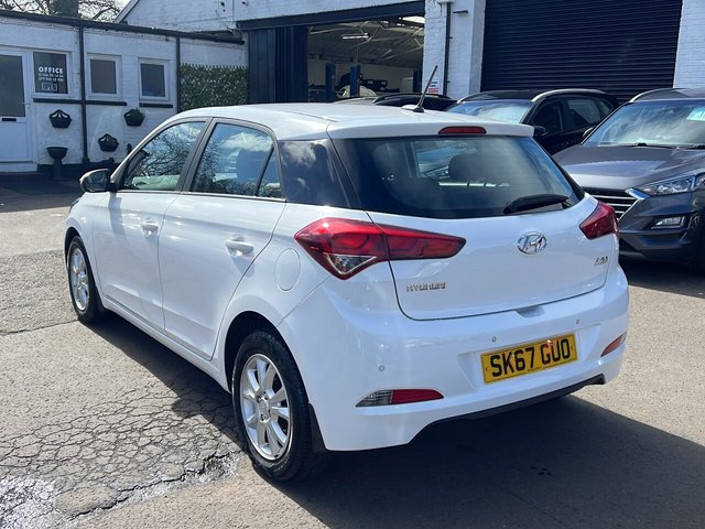 View our HYUNDAI I20