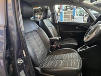 USED 2016 16 KIA VENGA 1.6 3 MPV 5dr Petrol Auto Euro 6 (123 bhp) REVERSING CAMERA+ PARKING SENSORS+ PRIVACY GLASS+ SAT NAV+ CLIMATE CONTROL+ HALF LEATHER TRIM+ TEMPORARY SPARE WHEEL+ CRUISE CONTROL+ DAYTIME RUNNING LIGHTS+ TRACTION CONTROL+ FOLDING MIRRORS+ BLUETOOTH+ FRONT HEATED SEATS+ 1 PREVIOUS OWNER+ 16 INCH ALLOY WHEELS+ SERVICE HISTORY+