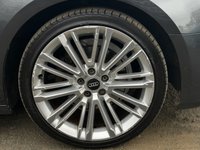 USED 2017 67 AUDI A4 AVANT 2.0 TDI S line Estate 5dr Diesel S Tronic Euro 6 (s/s) (150 ps) 
