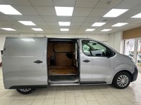USED 2020 VAUXHALL VIVARO 1.5 Turbo D 2700 Dynamic Panel Van 6dr Diesel Manual L1 H1 Euro 6 (s/s) (120 ps) 