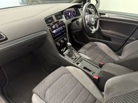 USED 2018 18 VOLKSWAGEN GOLF 2.0 TDI R-Line Hatchback 5dr Diesel DSG Euro 6 (s/s) (150 ps) 