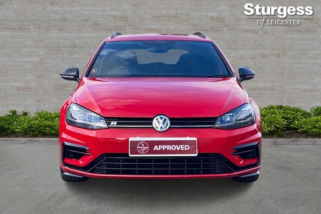 View our VOLKSWAGEN GOLF