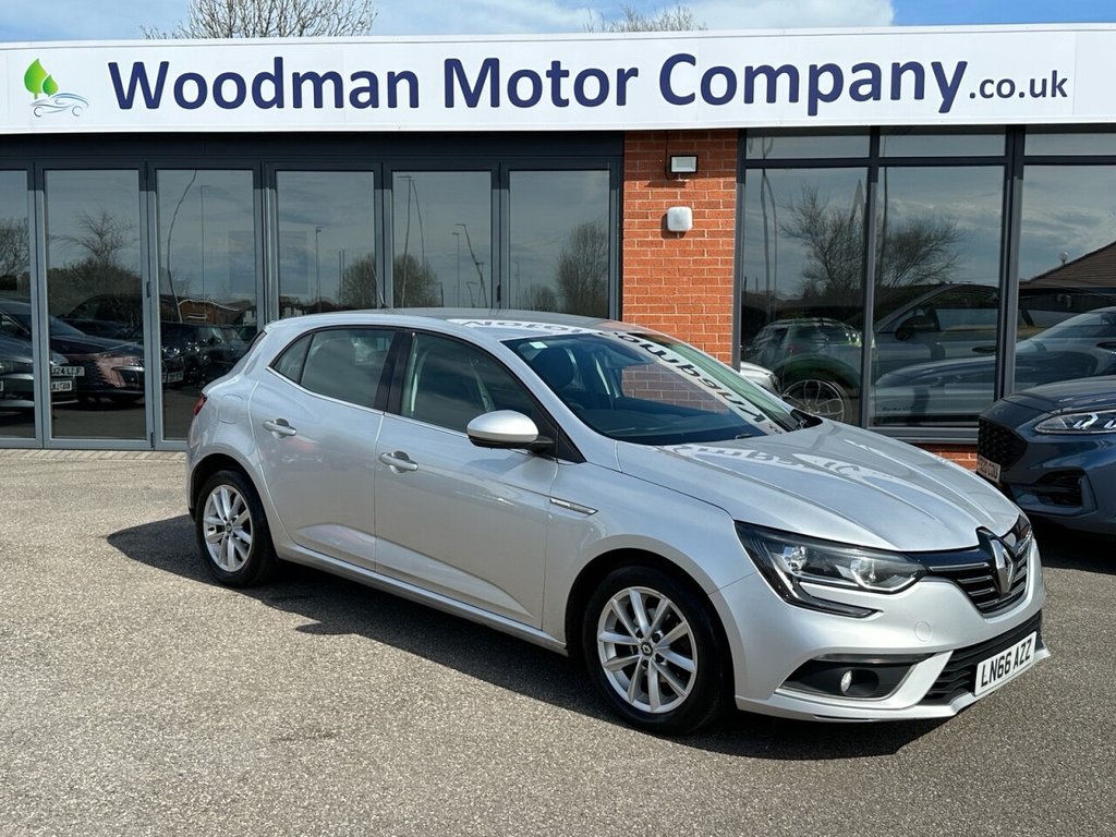 USED 2016 66 RENAULT MEGANE 1.5 dCi Dynamique Nav Hatchback 5dr Diesel Manual Euro 6 (s/s) (110 ps) Fully Serviced 12 Months MOT