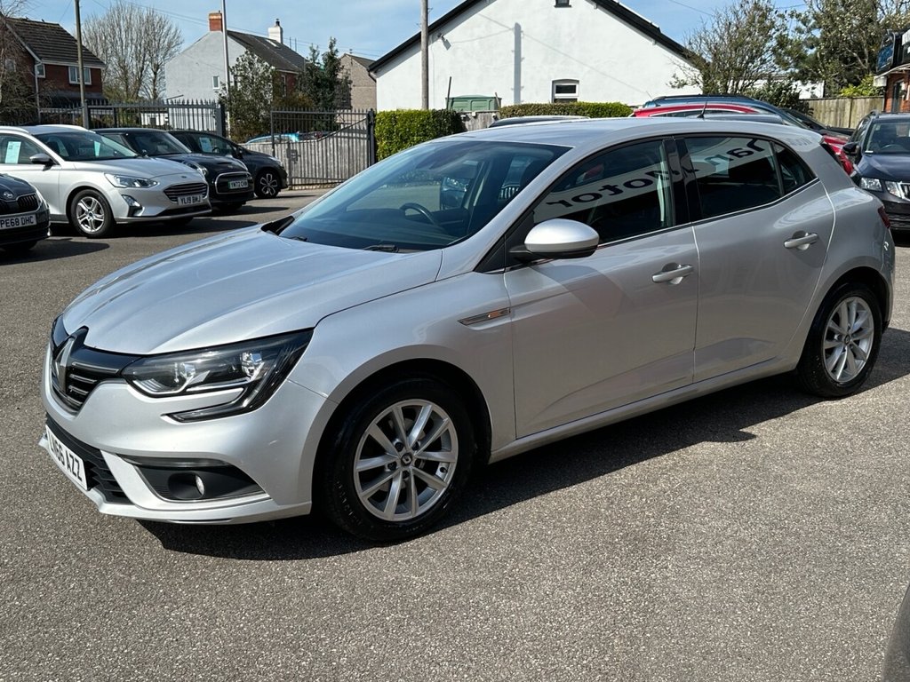 USED 2016 66 RENAULT MEGANE 1.5 dCi Dynamique Nav Hatchback 5dr Diesel Manual Euro 6 (s/s) (110 ps) Fully Serviced 12 Months MOT