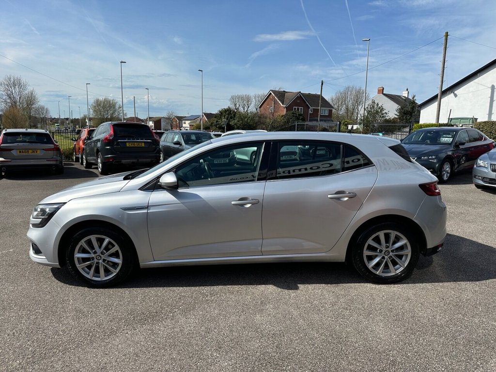 USED 2016 66 RENAULT MEGANE 1.5 dCi Dynamique Nav Hatchback 5dr Diesel Manual Euro 6 (s/s) (110 ps) Fully Serviced 12 Months MOT