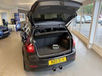 USED 2006 N VOLKSWAGEN GOLF Volkswagen Golf 3.2 V6 R32 4Motion 5dr 12 SERVICE STAMPS! APPLE CAR PLAY