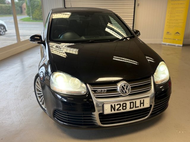 View our VOLKSWAGEN GOLF