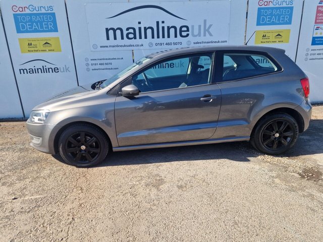 2011 VOLKSWAGEN POLO - Photo 2