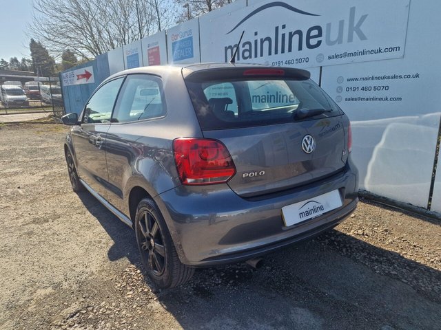 2011 VOLKSWAGEN POLO - Photo 4