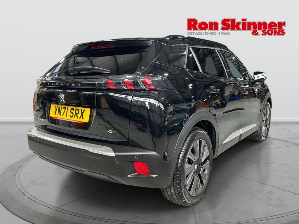 USED 2022 71 PEUGEOT E-2008 50kWh GT Premium SUV 5dr Electric Auto (136 ps) 