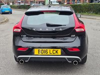 USED 2016 16 VOLVO V40 2.0 D2 R-Design Hatchback 5dr Diesel Manual Euro 6 (s/s) (120 ps) 
