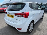 USED 2014 64 HYUNDAI IX20 1.4 Style Hatchback 5dr Petrol Manual Euro 5 (90 bhp) 2 OWNERS FROM NEW* 5 STAMP SERVICE HISTORY* PANORAMIC SUNROOF* PARKING SENSORS* TRACTION CONTROL* AIR CON* BLUETOOTH PHONE AND AUDIO* AUX* USB* REMOTE CENTRAL LOCKING WITH 2 KEYS