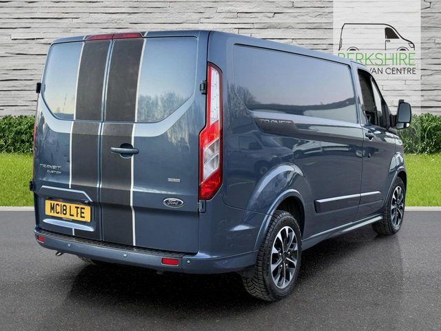 View our FORD TRANSIT CUSTOM