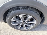 USED 2018 68 KIA STONIC Grey 1.0 T-GDi 4 Euro 6 SUV, 33,700 miles, ULEZ compliant, Automatic, 17in Alloys, 7in Display, CarPlay/Android Auto, Cruise, Rear Camera, A/C. This 2018 Kia Stonic T GDi 4 presents a remarkable opportunity with exceptionally low mileage for its age, having covered just 33,700 miles. This Euro 6 compliant 1.0 litre petrol model, finished in the 4 trim, offers a compelling blend of modern technology and comfort. Inside, you'll find a heated steering wheel and heated front seats, perfect for those colder mornings, alongside automatic air conditioning to maintain your ideal cabin temperature. The convenience of Android Auto & Apple Carplay