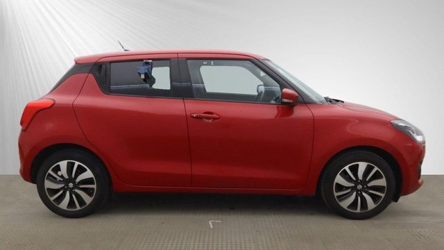 2018 SUZUKI SWIFT - Photo 8