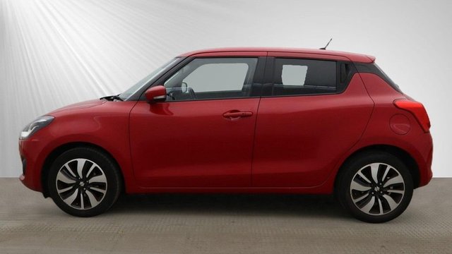 2018 SUZUKI SWIFT - Photo 5