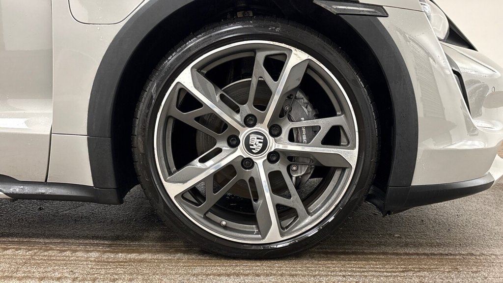 USED 2021 71 PORSCHE TAYCAN Performance Plus 93.4kWh 4 Cross Turismo 5dr Electric Auto 4WD (476 ps) FINANCE AVAILABLE