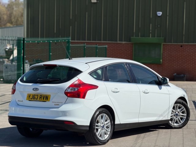 View our FORD FOCUS