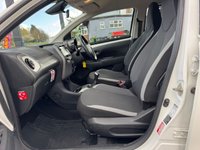 USED 2021 21 TOYOTA AYGO 1.0 VVT-i x-play Hatchback 5dr Petrol Manual Euro 6 (Safety Sense) (71 ps) LOW MILEAGE