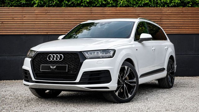 View our AUDI Q7