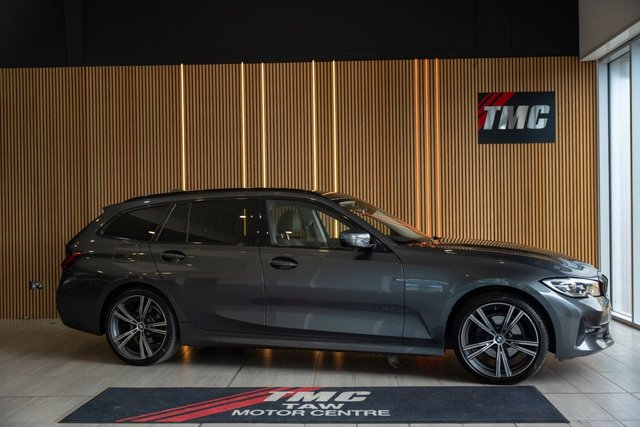 View our BMW 3 SERIES