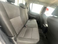 USED 2018 68 TOYOTA HI-LUX 2.4 D-4D Active Pickup Double Cab 4dr Diesel Manual 4WD Euro 6 (3.5t) (150 ps) 