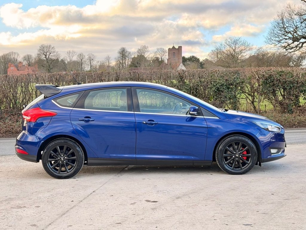 USED 2018 18 FORD FOCUS 1.0T EcoBoost Titanium Hatchback 5dr Petrol Manual Euro 6 (s/s) (125 ps) 3 Services|SatNav|Sensors|CRS|Apple CarPlay|