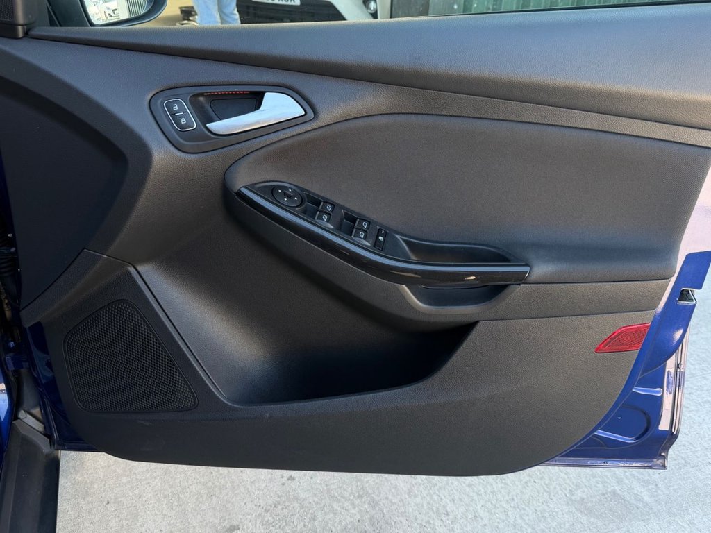 USED 2018 18 FORD FOCUS 1.0T EcoBoost Titanium Hatchback 5dr Petrol Manual Euro 6 (s/s) (125 ps) 3 Services|SatNav|Sensors|CRS|Apple CarPlay|
