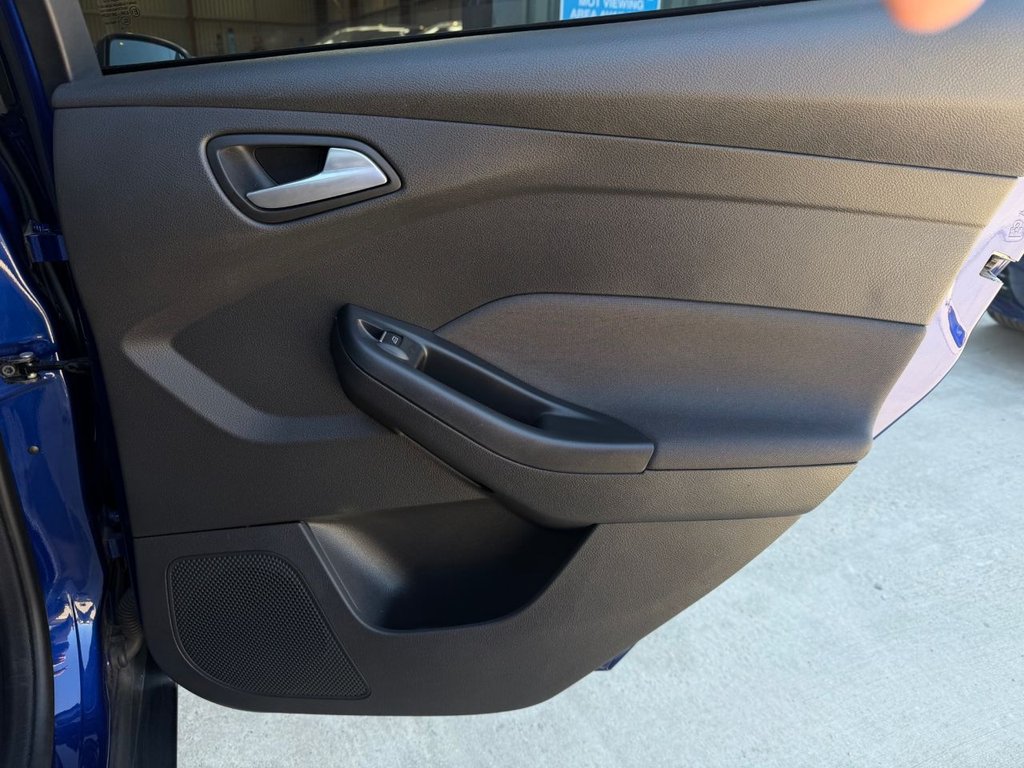 USED 2018 18 FORD FOCUS 1.0T EcoBoost Titanium Hatchback 5dr Petrol Manual Euro 6 (s/s) (125 ps) 3 Services|SatNav|Sensors|CRS|Apple CarPlay|